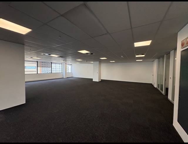 625M² OFFICE TO LET IN CAPE TOWN CITY CENTRE
